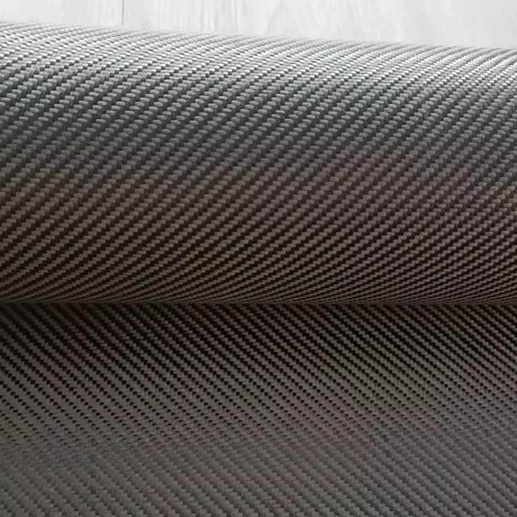 軽量複合補強材用のカーボンファイバーティッシュ